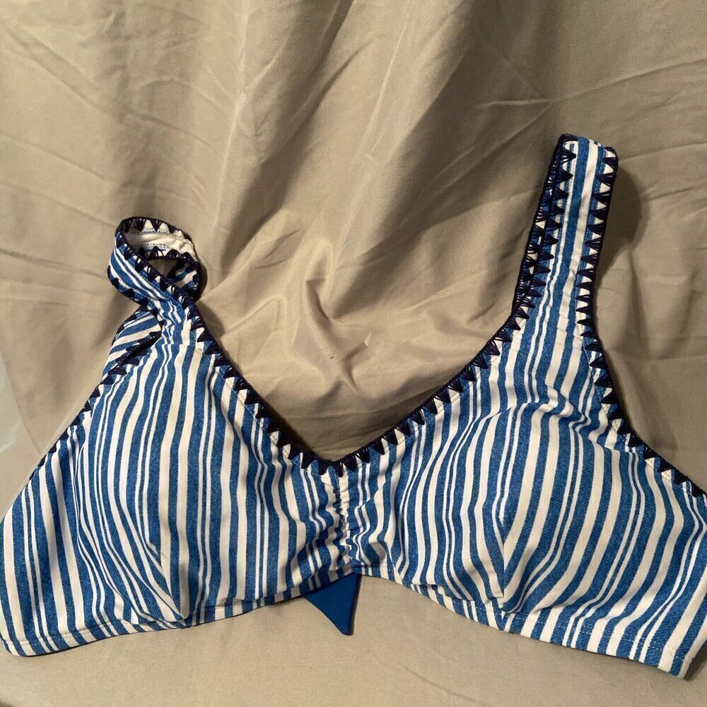 No Boundaries Plus Retro Swim Blue And White Stripes Top, Size 2xl